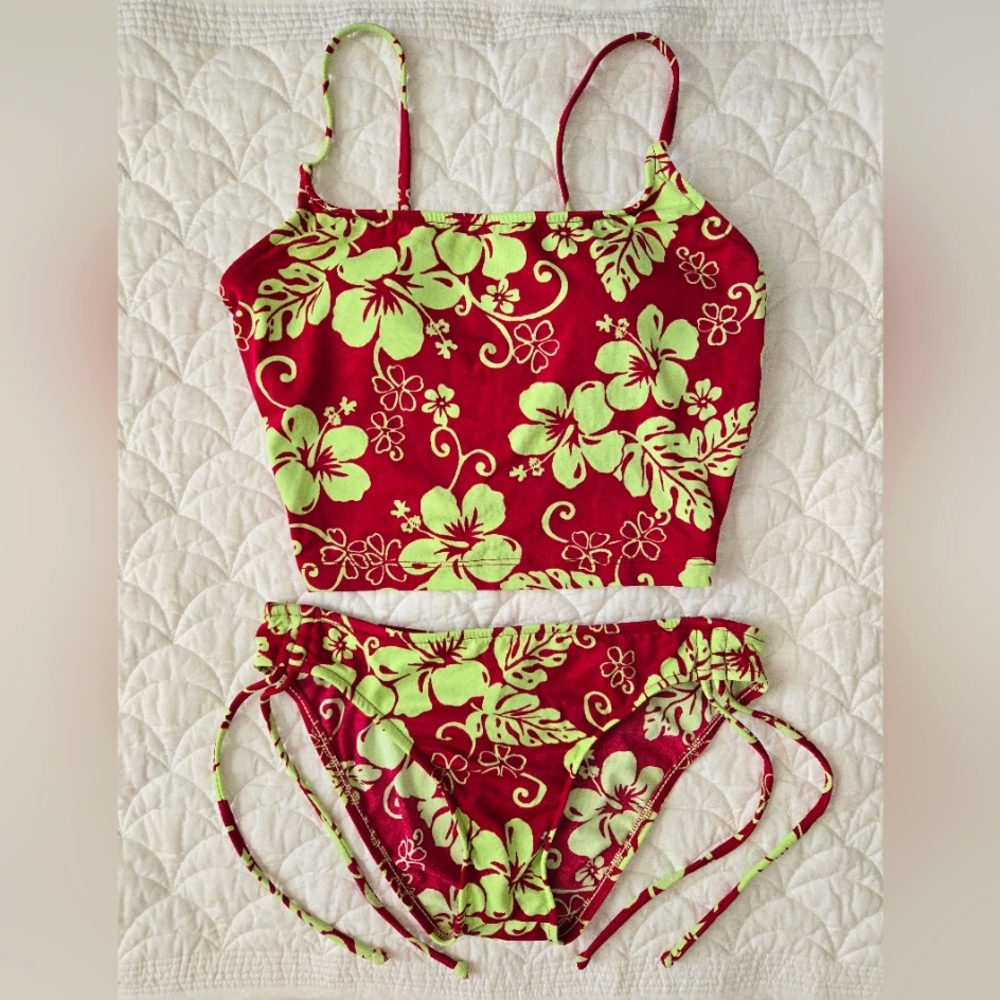 ( Raisins ) Two-Piece Swimsuit / Cropped Tankini Top & Low-Rise Bottoms Set - Picture 2 of 7
